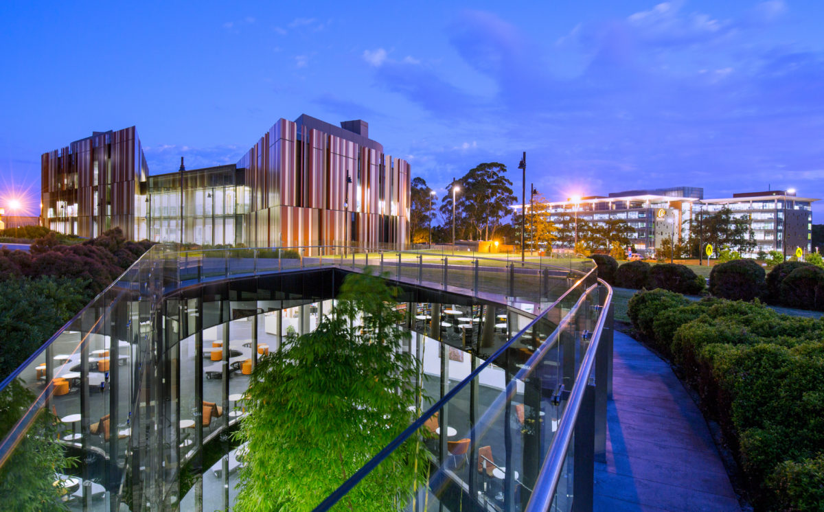 05_Library